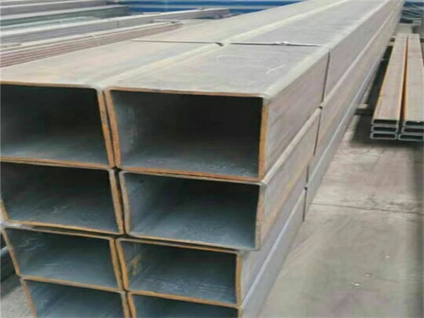 麻山Q355B<font style='color:red'>无缝方管</font>大厂出货